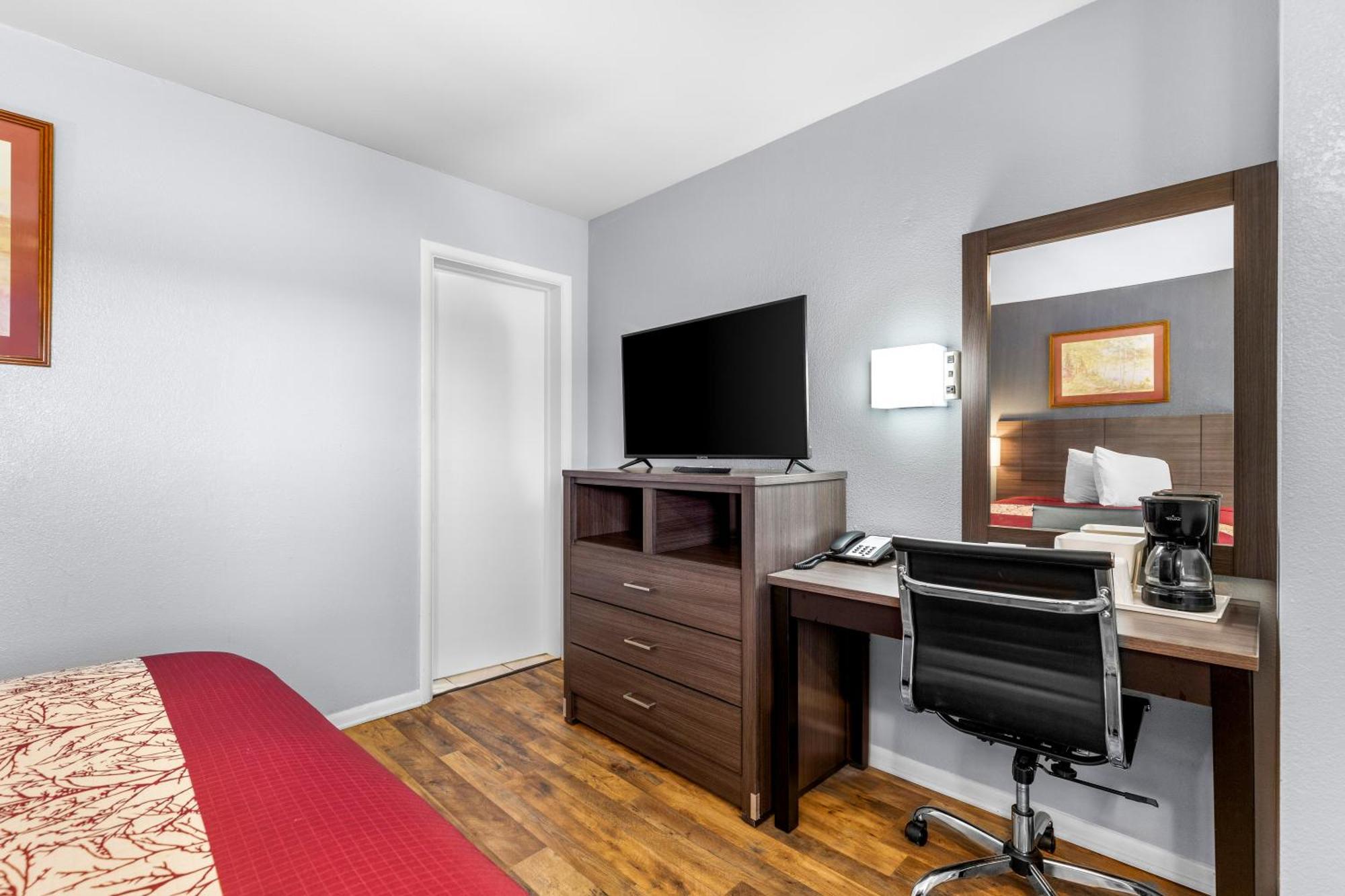 Americas Best Value Inn Belleville Eksteriør billede