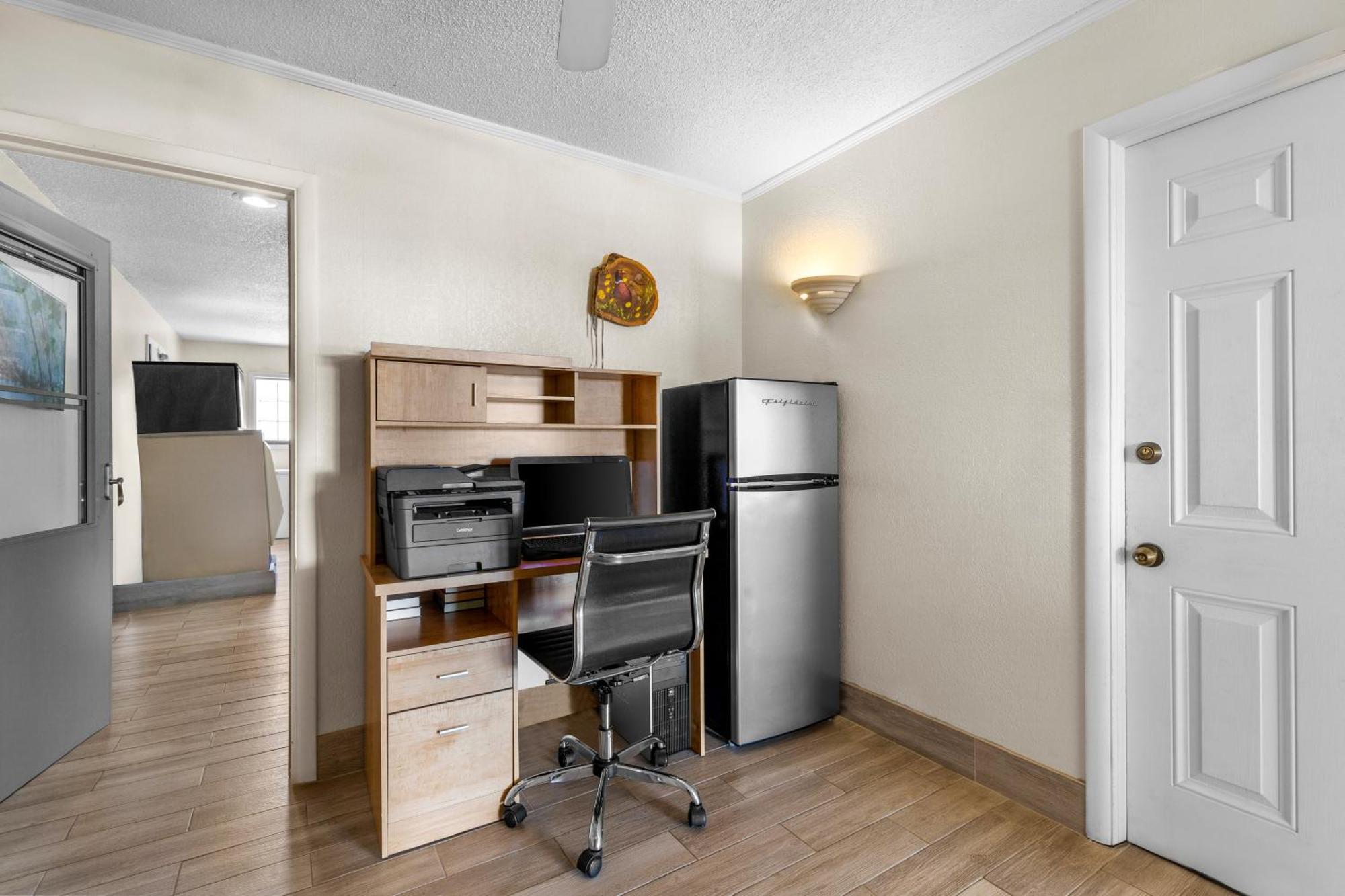 Americas Best Value Inn Belleville Eksteriør billede